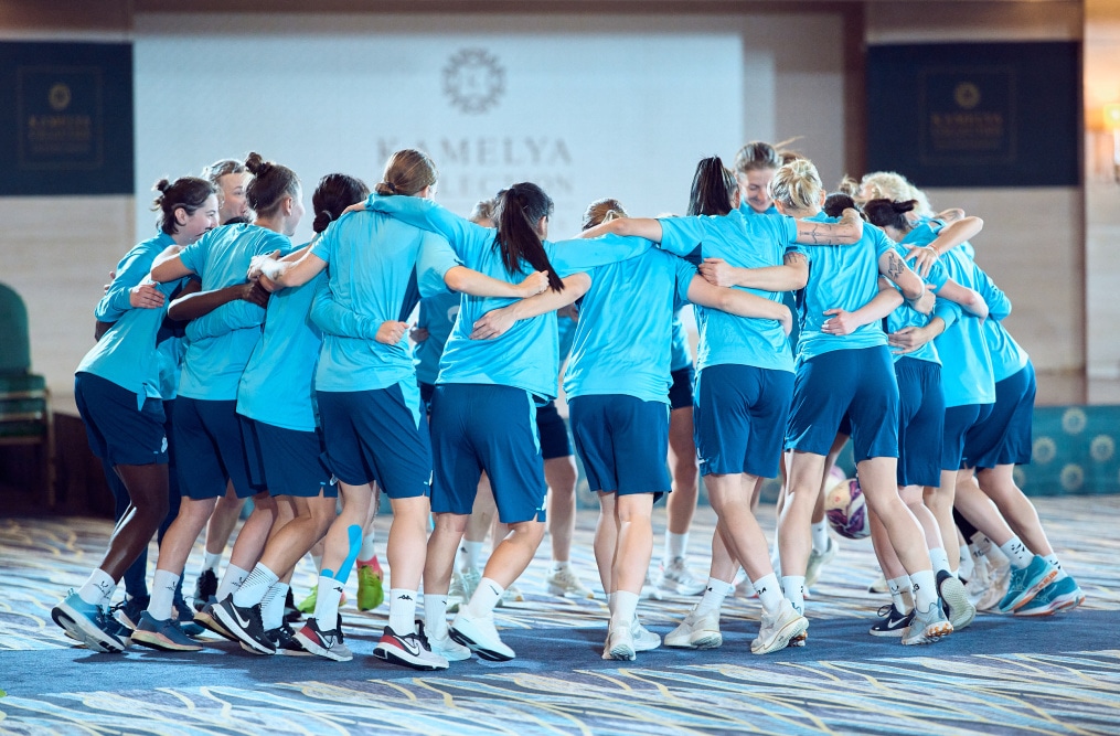 Зимний сбор женской команды «Зенит» в Турции: 13 февраля, утренняя тренировка