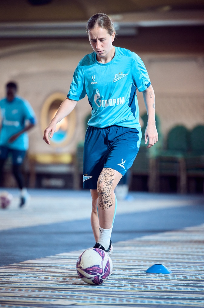 Зимний учебно-тренировочный сбор женской команды «Зенит» в Турции: 13 февраля, вечерняя тренировка