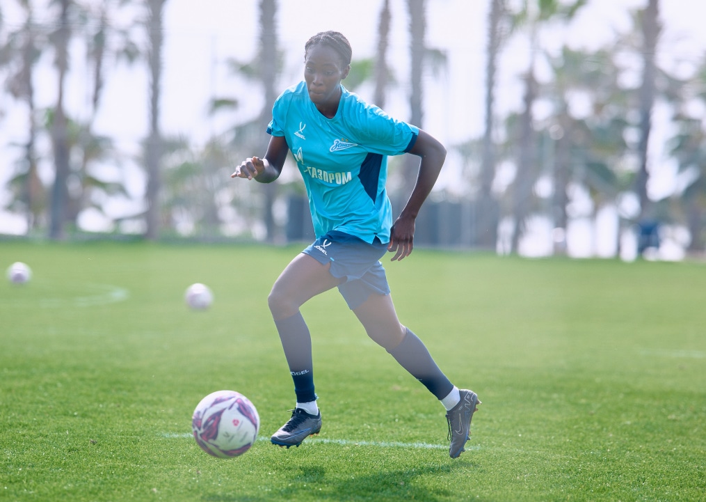 Зимний учебно-тренировочный сбор женской команды «Зенит» в Турции: 16 февраля, утренняя тренировка