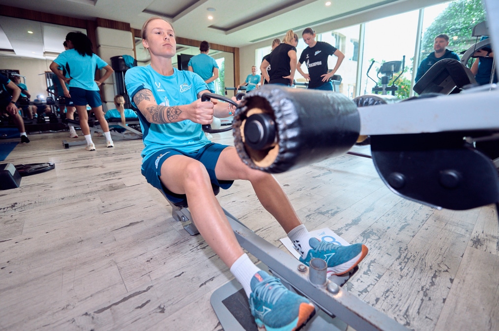 Зимний учебно-тренировочный сбор женской команды «Зенит» в Турции: 10 февраля, утренняя тренировка