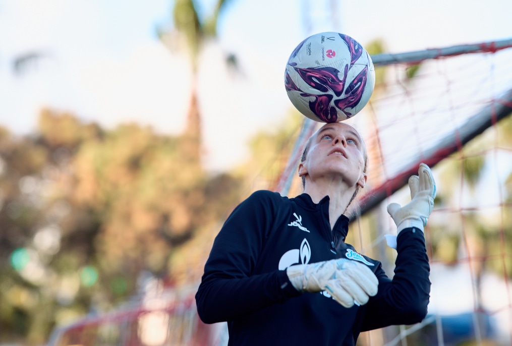 Зимний учебно-тренировочный сбор женской команды «Зенит» в Турции: 10 февраля, вечерняя тренировка