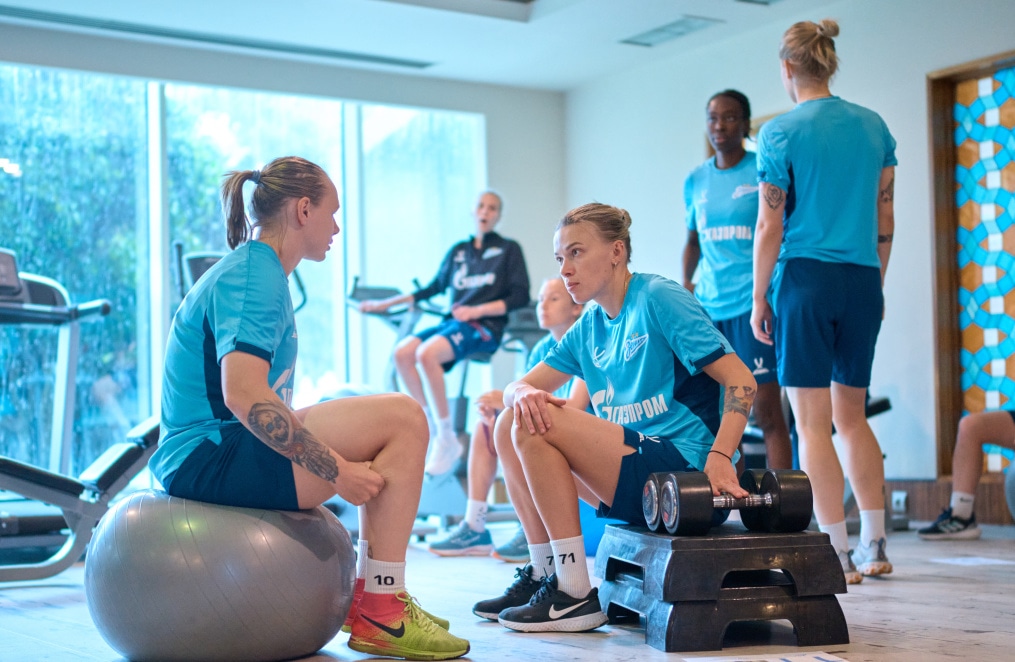 Зимний учебно-тренировочный сбор женской команды «Зенит» в Турции: 12 февраля, утренняя тренировка