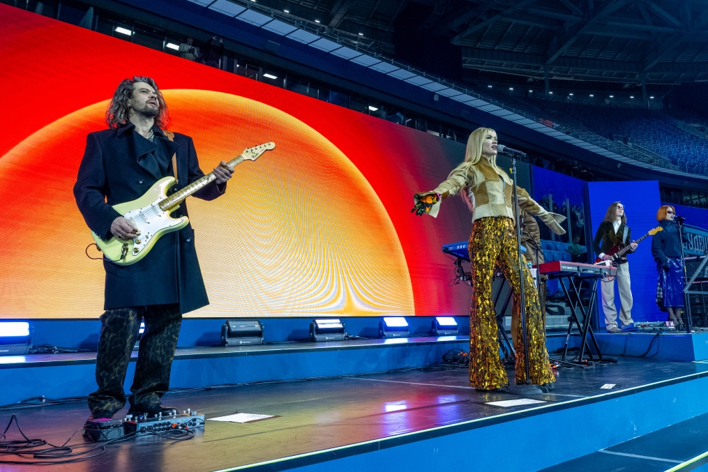 Концерт группы «Моя Мишель» на Фан-Променаде перед матчем с «Балтикой»