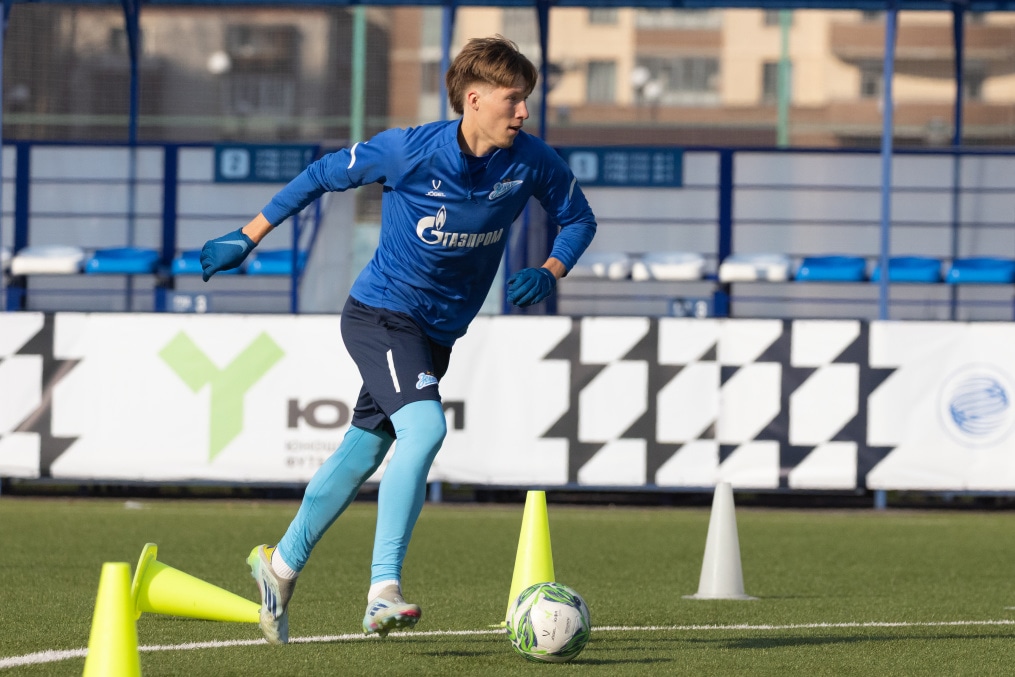 Тренировка «Зенита»-м перед матчем с ФК «Родина»-м