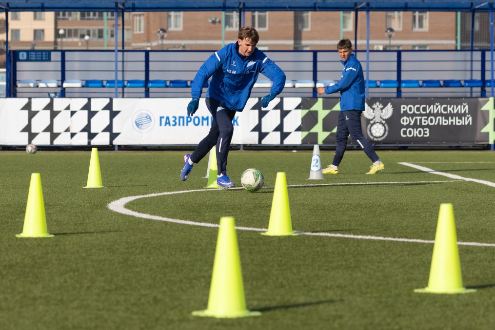 Тренировка «Зенита»-м перед матчем с ФК «Родина»-м