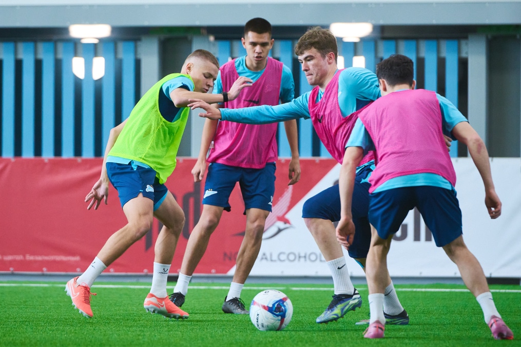 Тренировка «Зенита»-2 перед матчем с «Аланией»