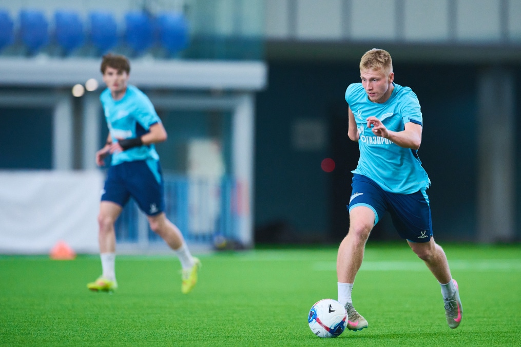 Тренировка «Зенита»-2 перед матчем с «Аланией»