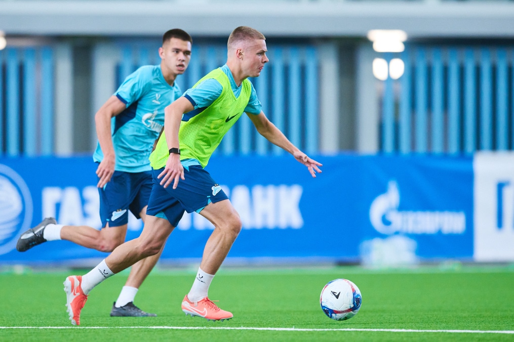 Тренировка «Зенита»-2 перед матчем с «Аланией»