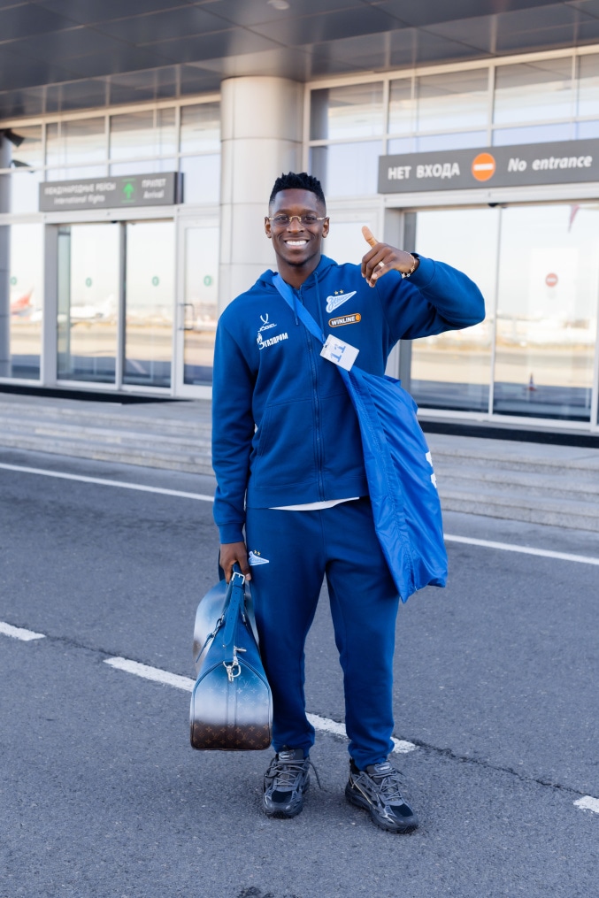 Вылет команды в Москву на матч с «Динамо»