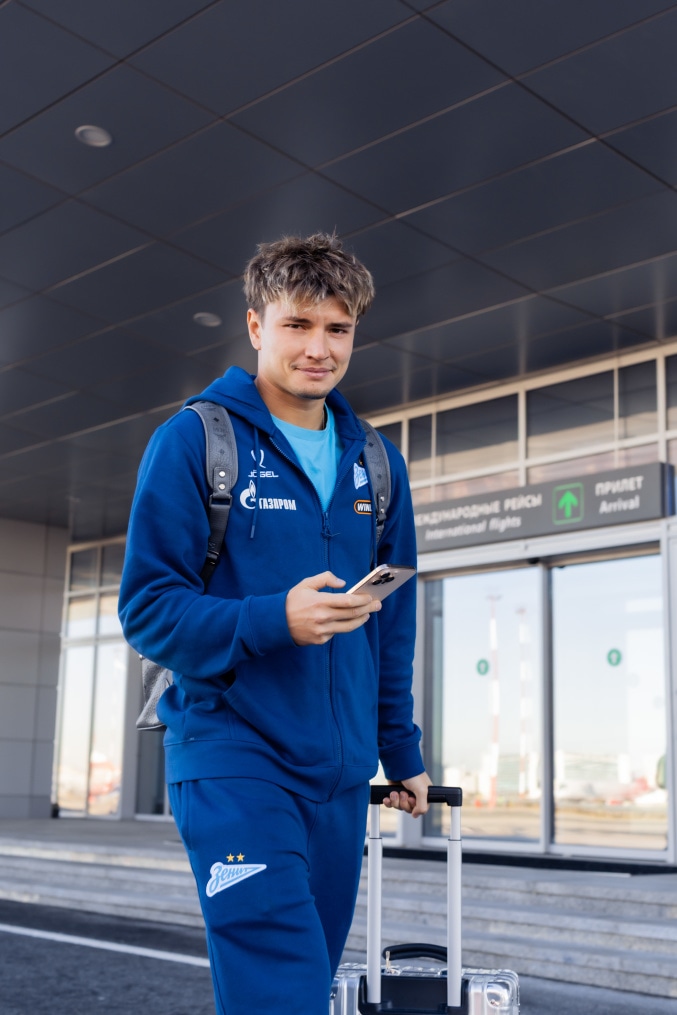 Вылет команды в Москву на матч с «Динамо»