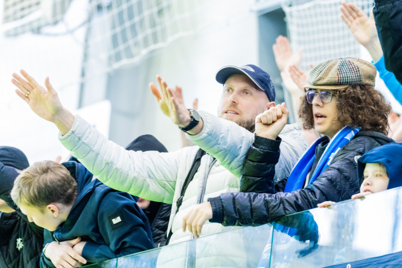 Болельщики на матче «Зенит»-2 — «Динамо» (Киров)