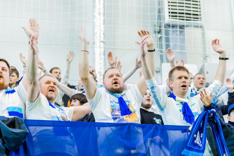 Болельщики на матче «Зенит»-2 — «Динамо» (Киров)