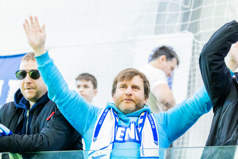 Болельщики на матче «Зенит»-2 — «Динамо» (Киров)