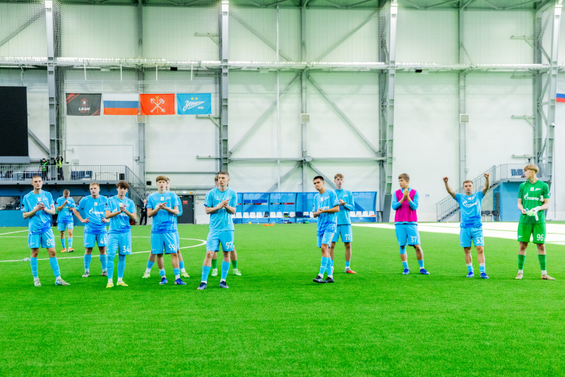 Болельщики на матче «Зенит»-2 — «Динамо» (Киров)