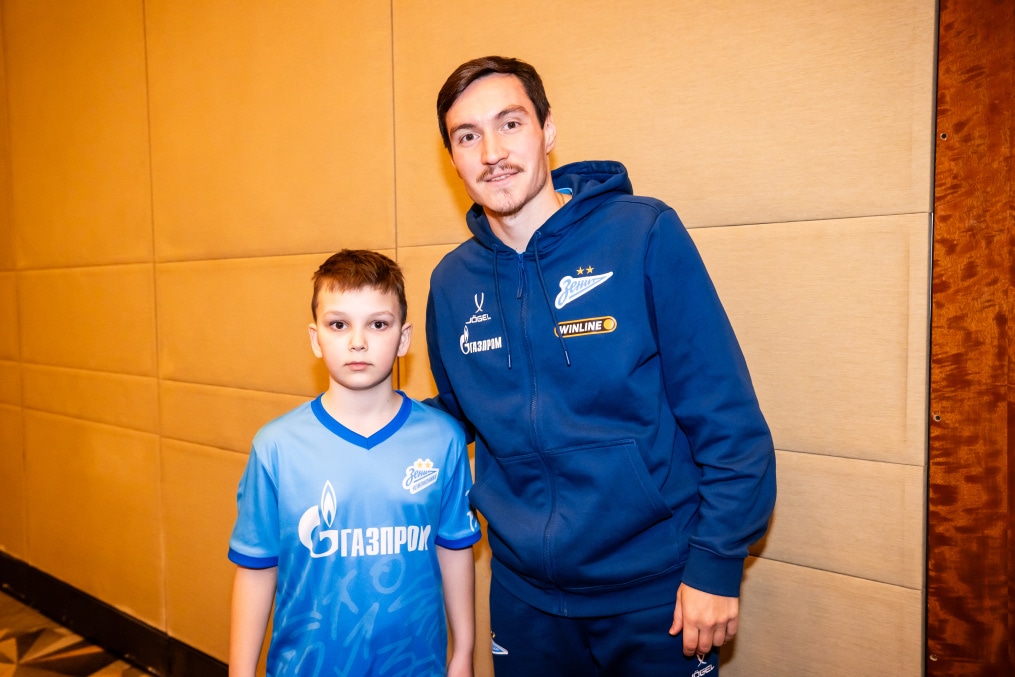 Автограф-сессия для детей из школ «Зенит-Чемпионика» в Москве