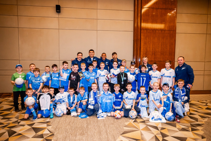 Автограф-сессия для детей из школ «Зенит-Чемпионика» в Москве