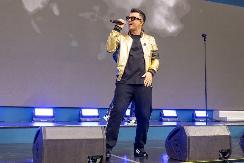 Концерт группы Иванушки International перед матчем «Зенит» — «Крылья Советов»