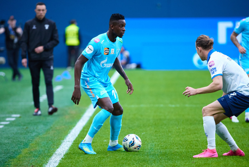 Мир Российская Премьер-Лига 2025/26 2025/26, «Зенит» — «Крылья Советов».