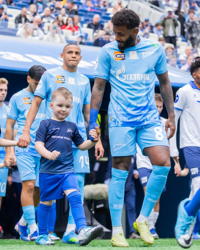 Мир Российская Премьер-Лига 2025/26, «Зенит» — «Крылья Советов»