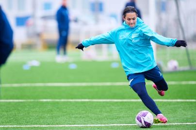Тренировка женской команды в перерыве на матчи сборных