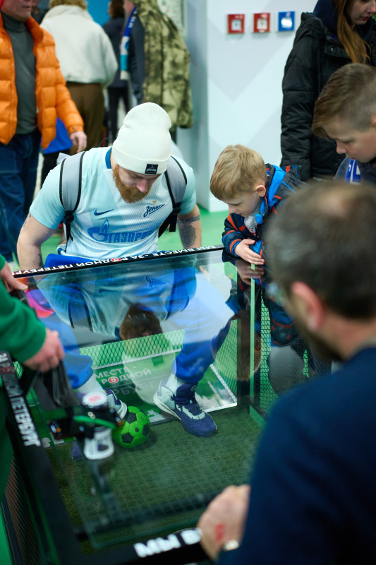 Фан-променад перед матчем «Зенит» — «Спартак»