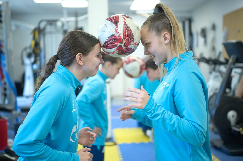 Тренировка женской молодежной команды «Зенит»