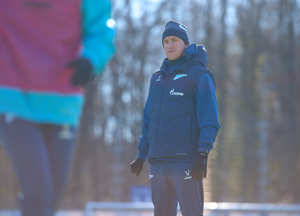 Тренировка женской молодежной команды «Зенит»