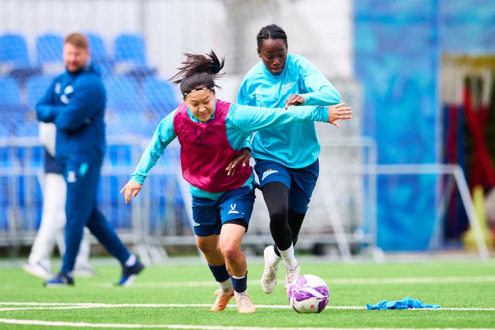Тренировка женской команды перед матчем с «Краснодаром»