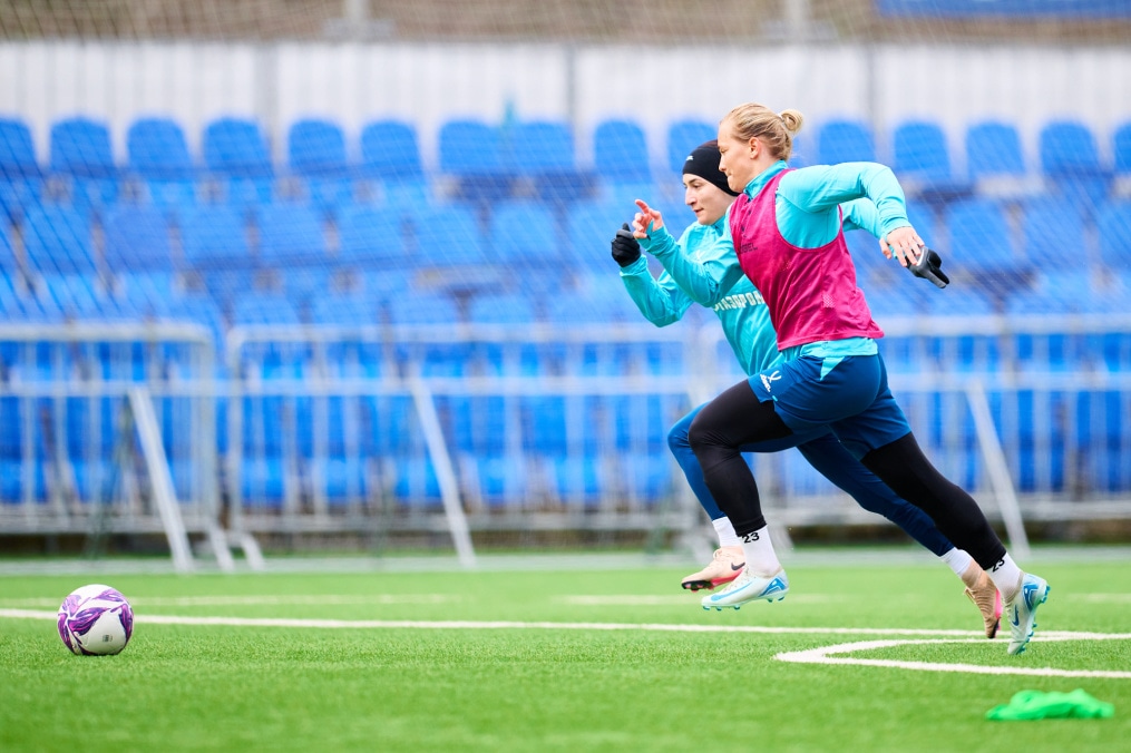 Тренировка женской команды перед матчем с «Краснодаром»