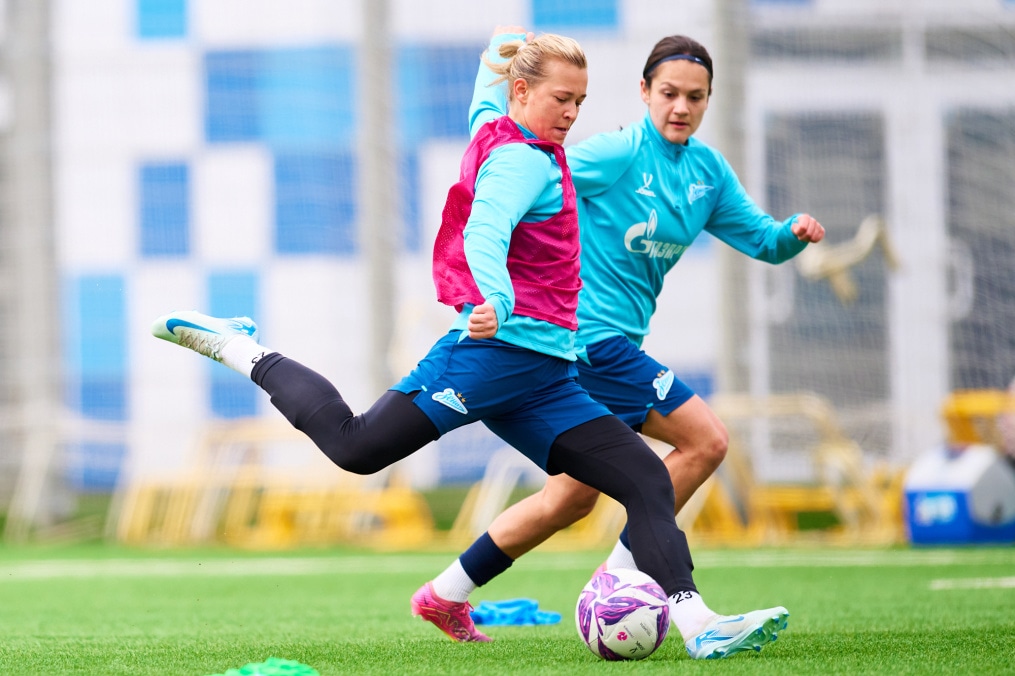 Тренировка женской команды перед матчем с «Краснодаром»
