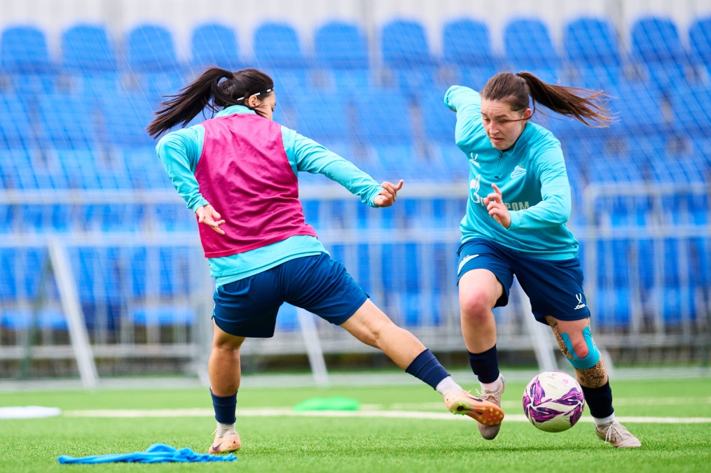Тренировка женской команды перед матчем с «Краснодаром»