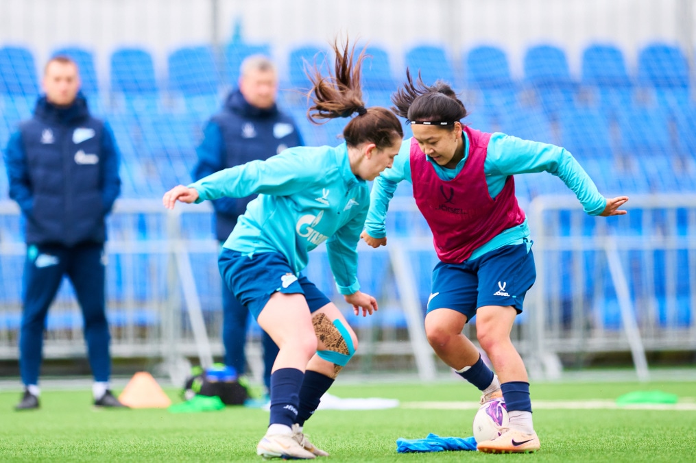 Тренировка женской команды перед матчем с «Краснодаром»
