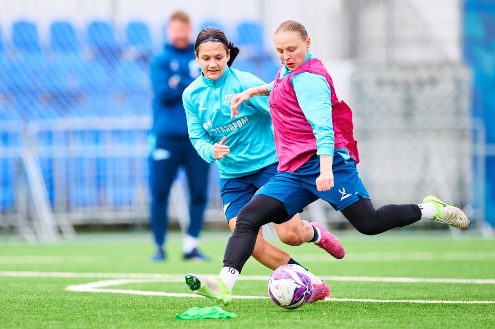 Тренировка женской команды перед матчем с «Краснодаром»