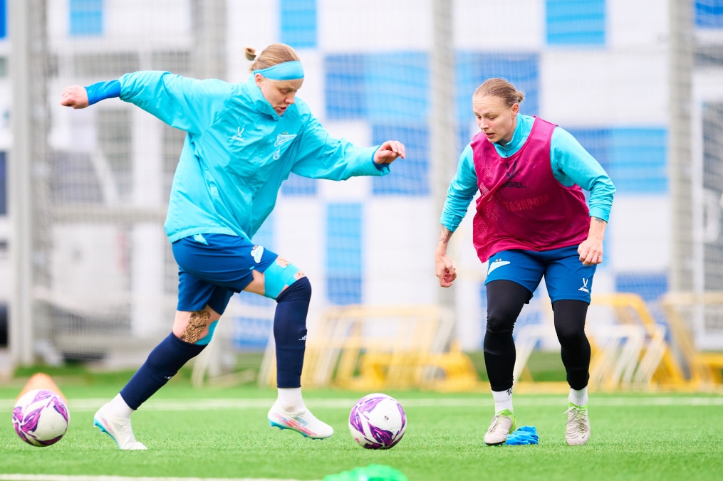 Тренировка женской команды перед матчем с «Краснодаром»