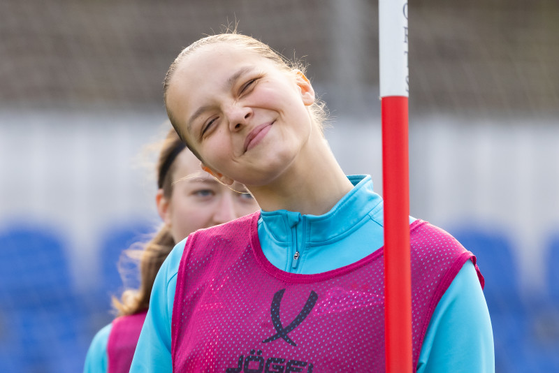 Тренировка женской молодежной команды перед началом сезона 2026