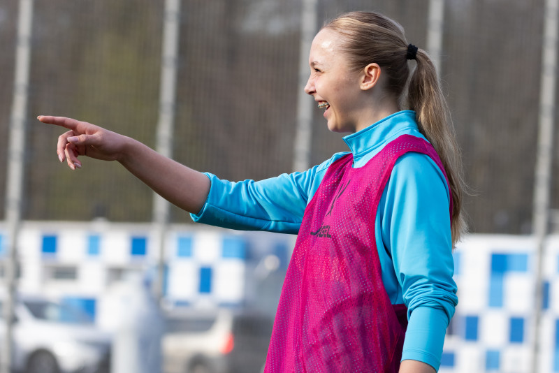 Тренировка женской молодежной команды перед началом сезона 2026