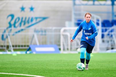 Тренировка женской команды «Зенит» U-18