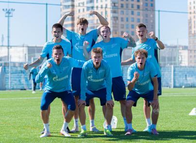 Тренировка «Зенита»-2 перед матчем с ФК «Амкар-Пермь»
